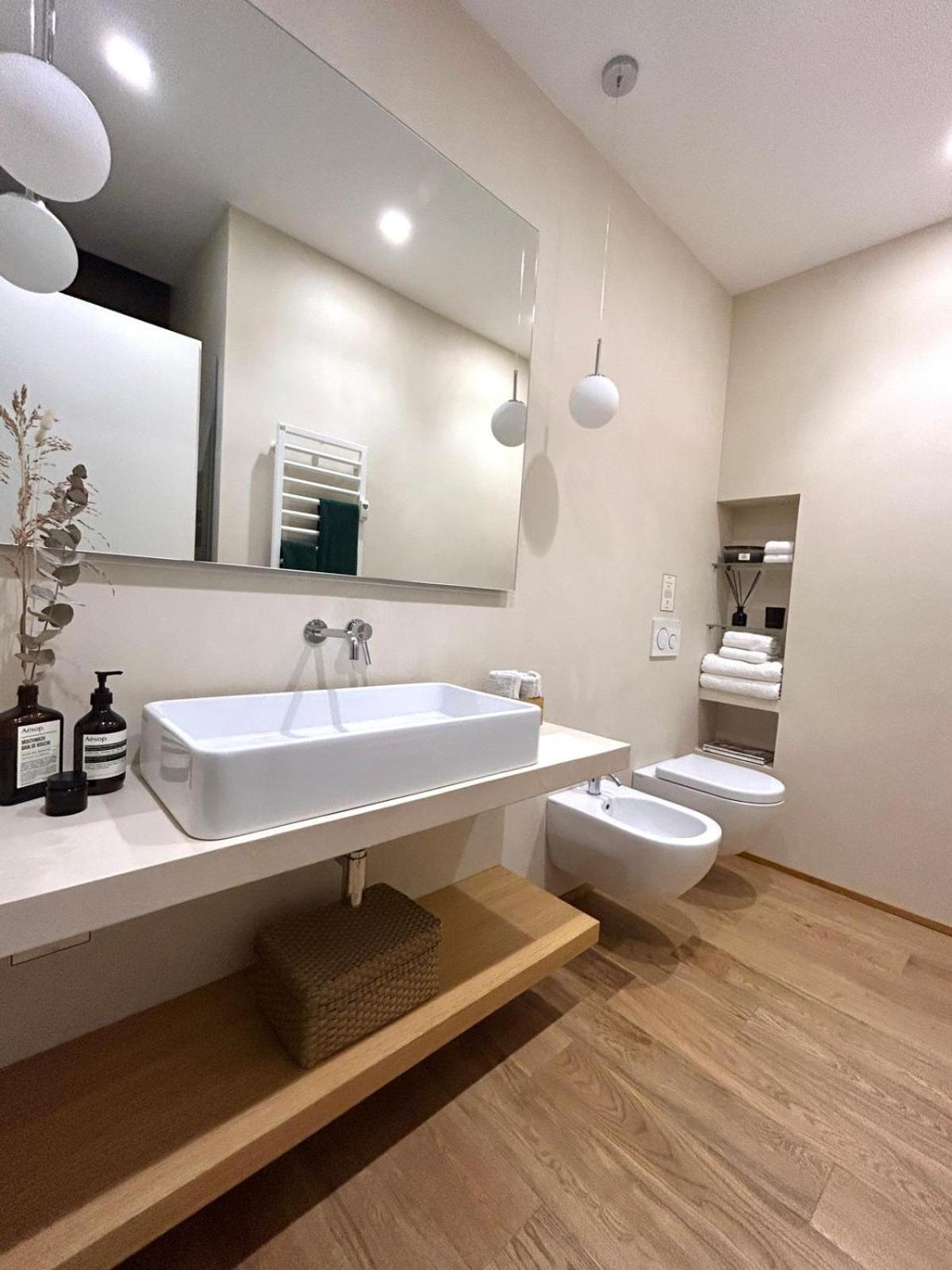Voltaottosuite - Comfort And Elegance In Moscova Milano Eksteriør billede